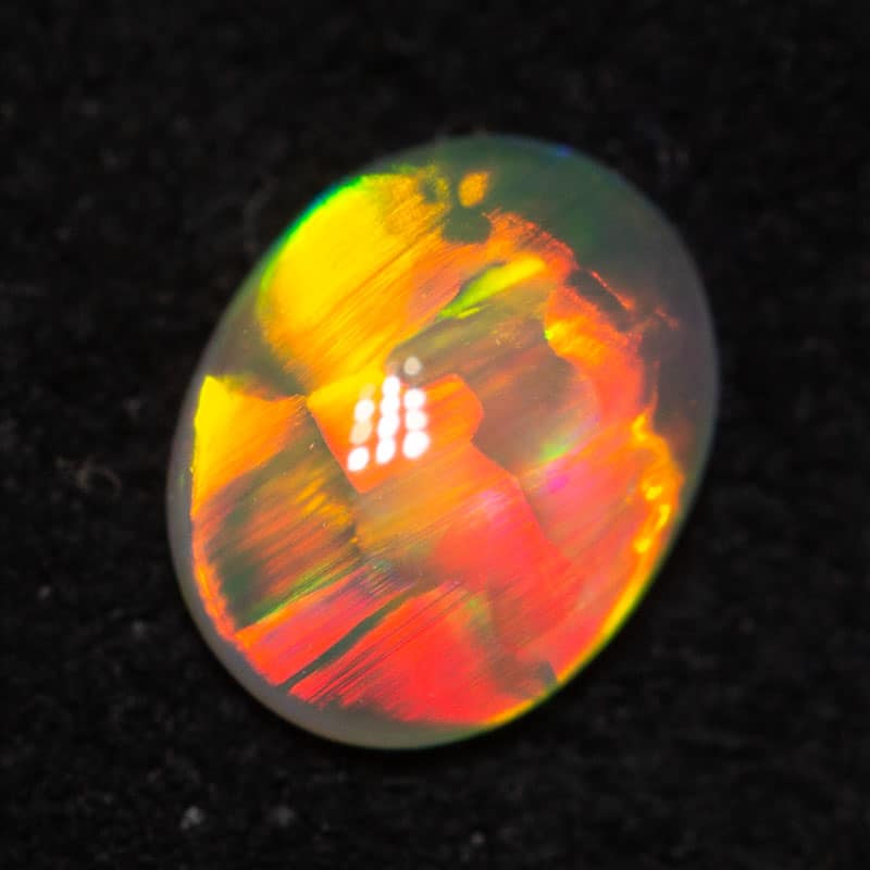 0.25 ct crystal opal 5.7x4.5x2mm