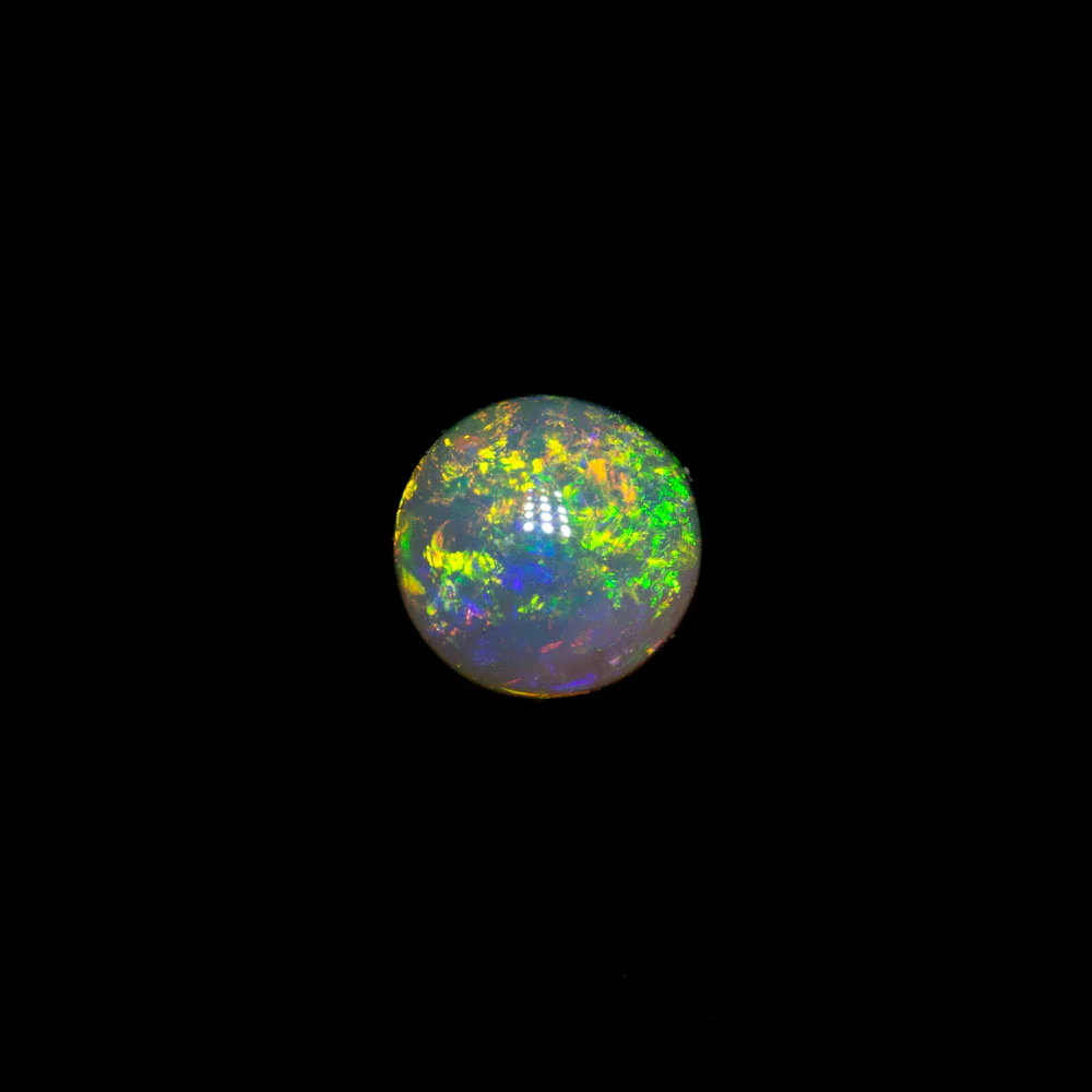 0.26 ct dark opal 4.1x4x2.4mm