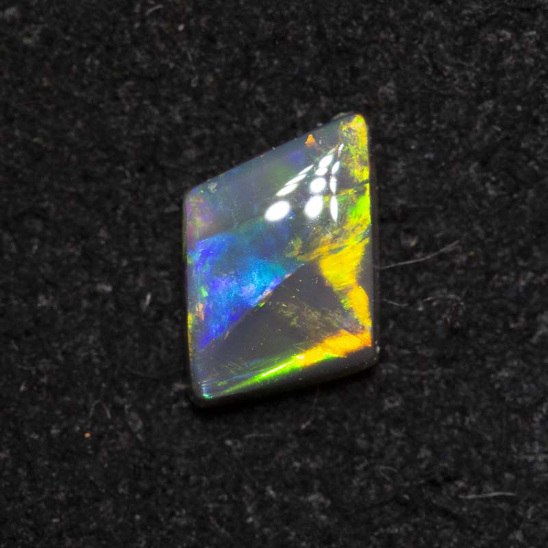 0.27 ct black opal 4.5x3.7x1.8mm
