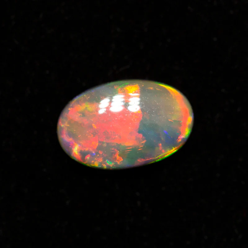 0.29 ct crystal opal 5.8x3.7x1.9mm