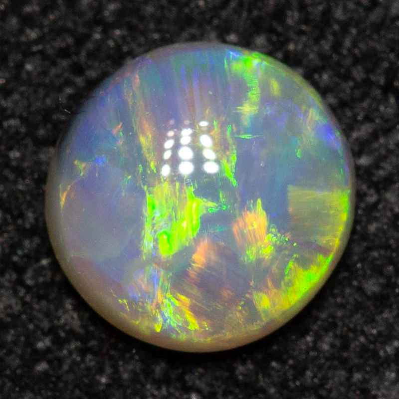 0.30 ct crystal opal 4.7x4.7x2.1mm