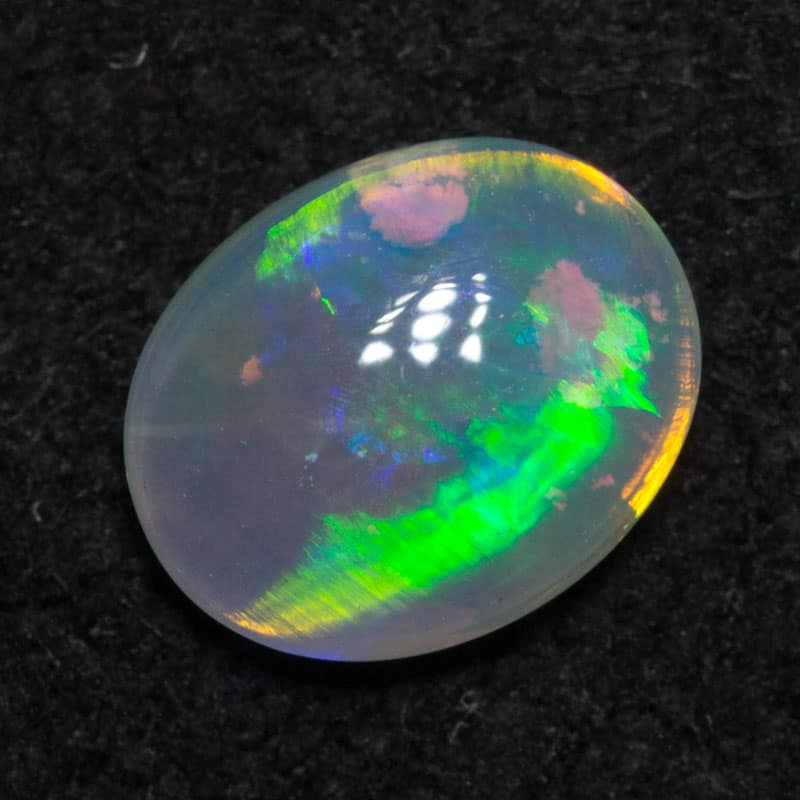 0.33 ct crystal opal 5.9x4.8x2mm