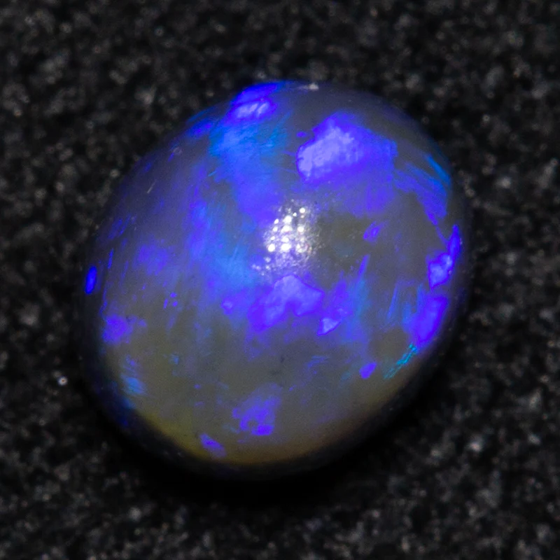 0.34 ct black opal 3.7x4.4x3.3mm