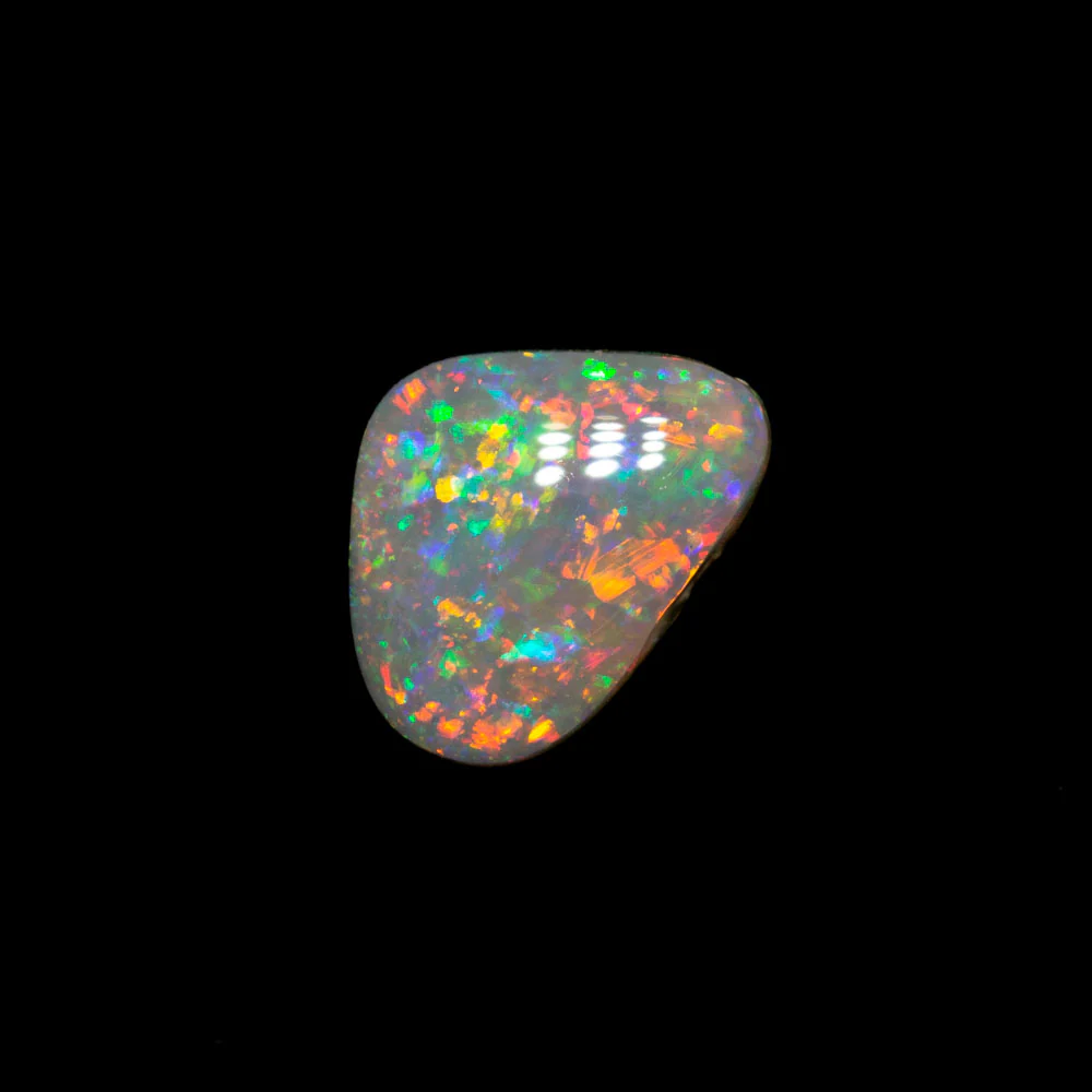 0.36 ct crystal opal 6.9x5.2x1.7mm
