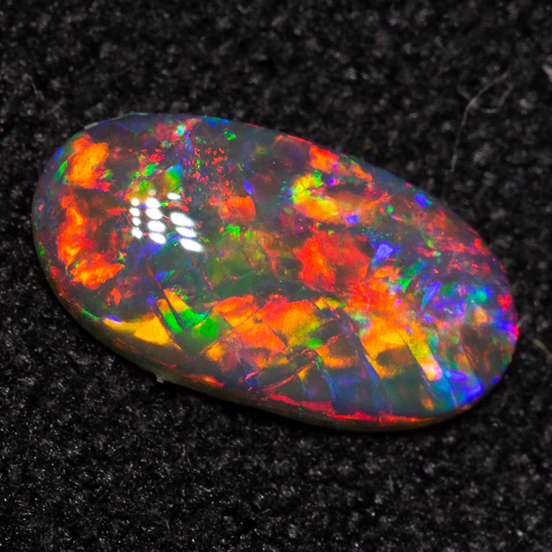 0.37 ct black opal 7.9x4.2x1.6mm