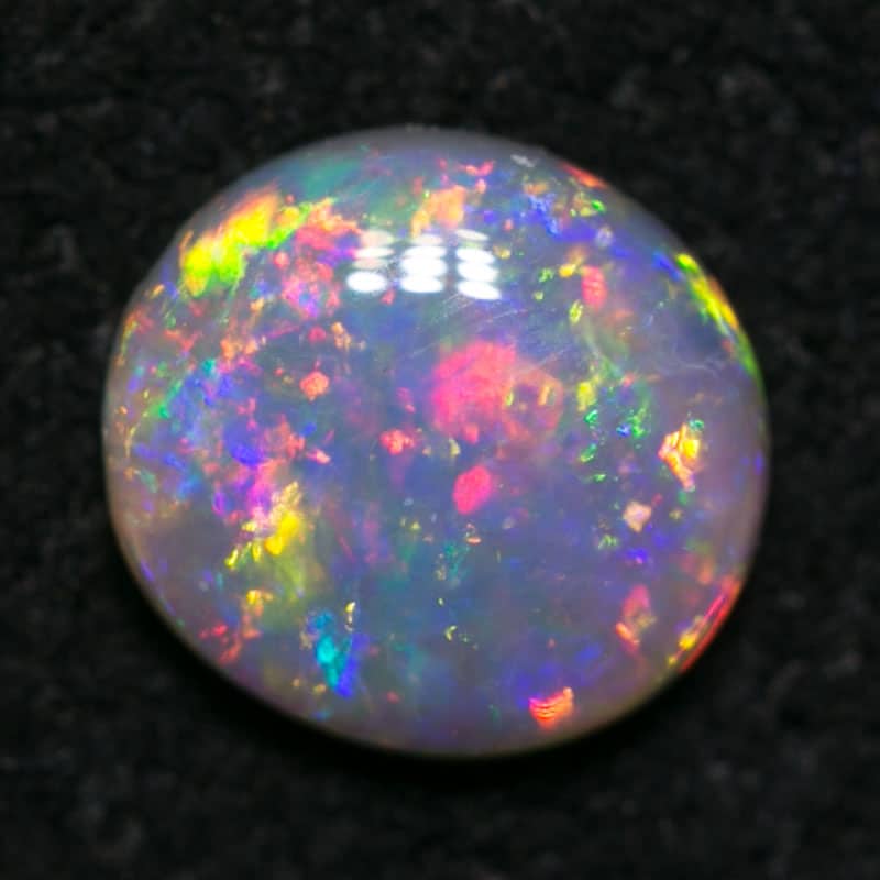 0.37 ct crystal opal 5.5x5x2mm