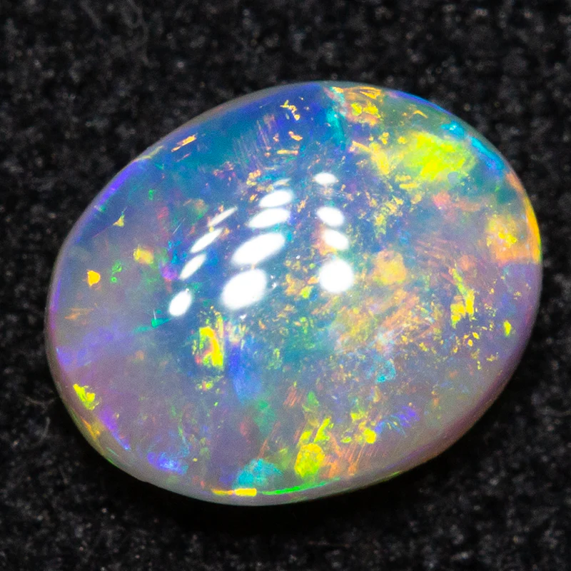 0.40 ct crystal opal 5.8x4.7x2.2mm