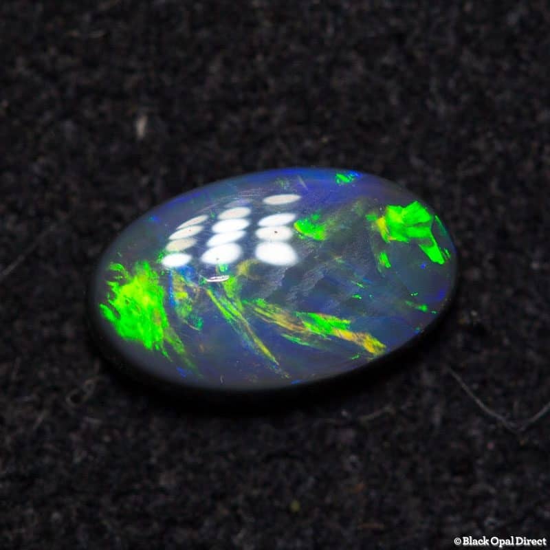 0.40 ct dark opal 6x4x2mm