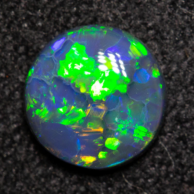 0.41 ct black opal 5.7x5.7x2mm