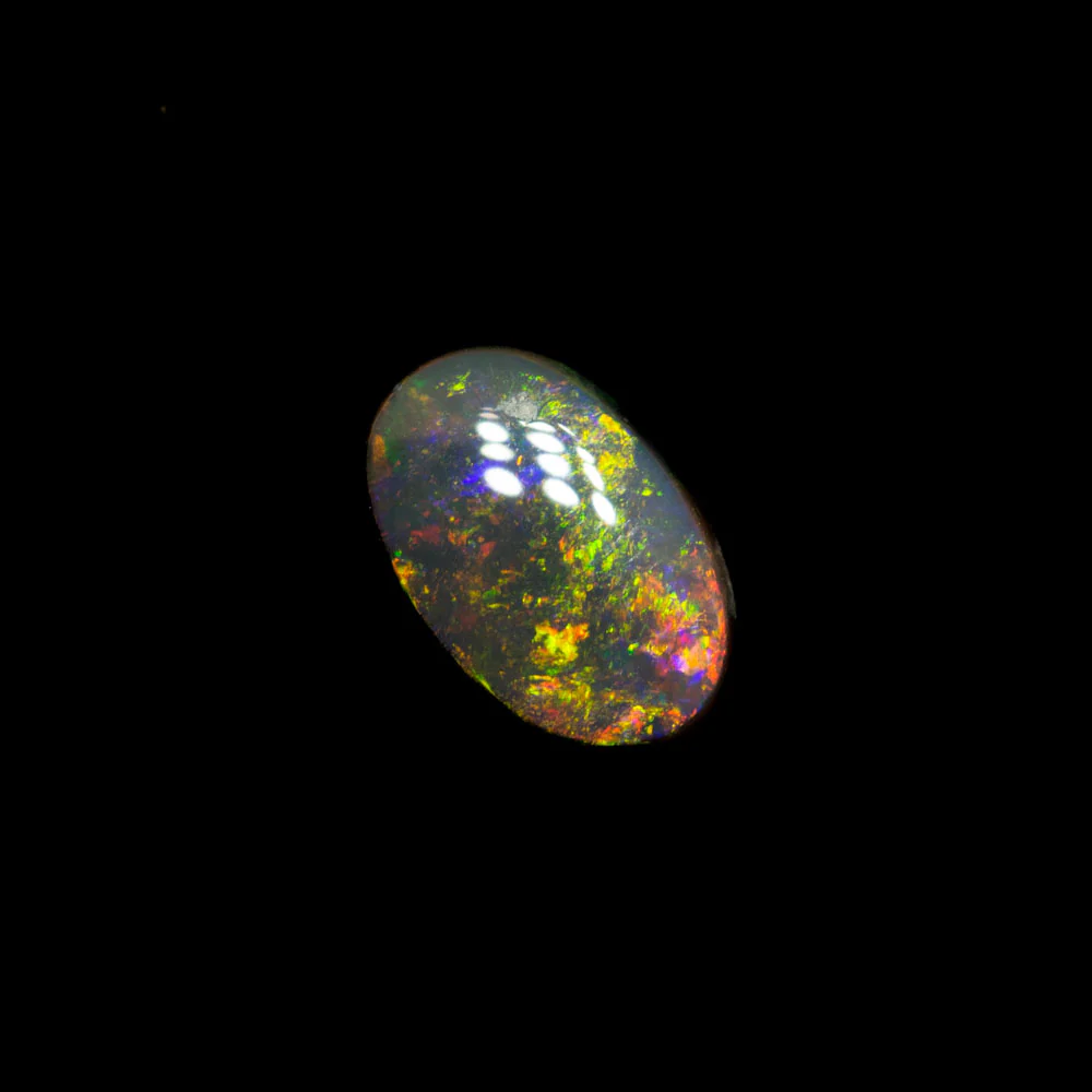 0.41 ct dark opal 6.2x4.1x2.2mm - Image 2