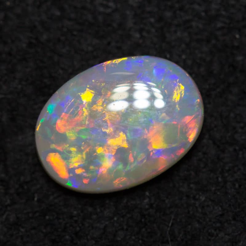 0.43 ct crystal opal 6.6x4.8x2mm