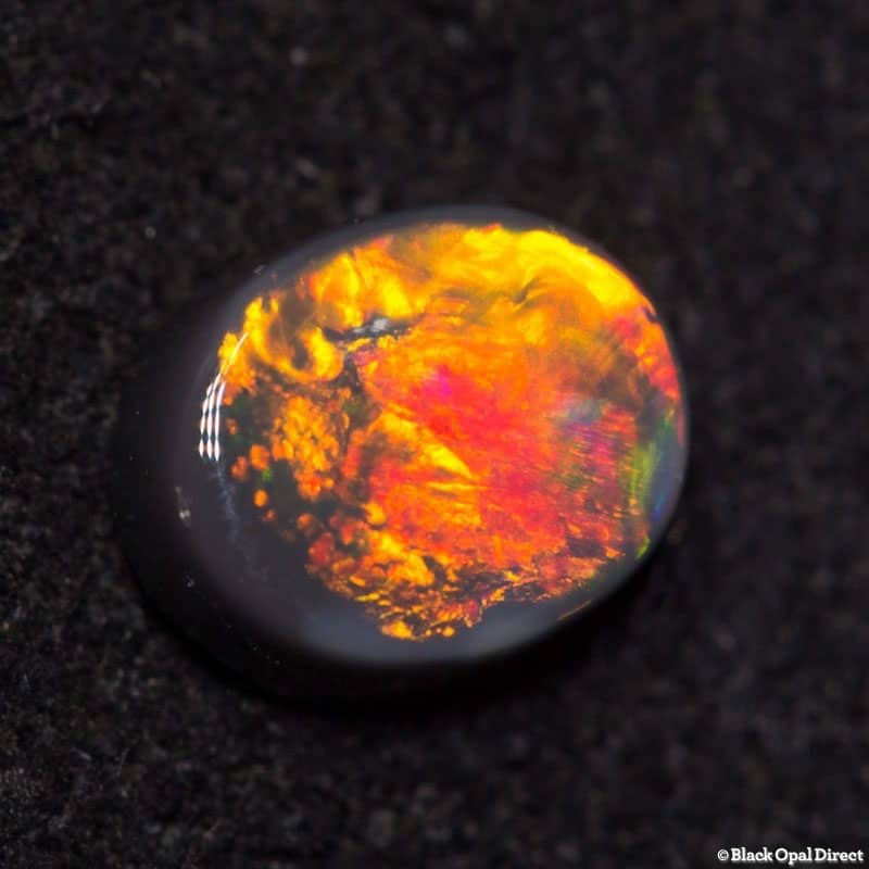 0.45 ct black opal 5.5x4.5x2mm
