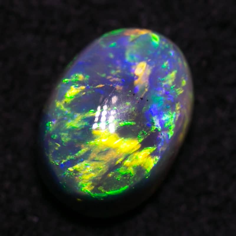 0.45 ct black opal 5x4x3mm