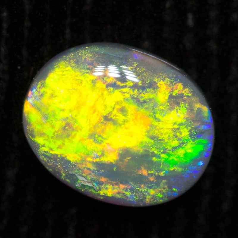 0.45 ct crystal opal 6.5x5.5x2mm