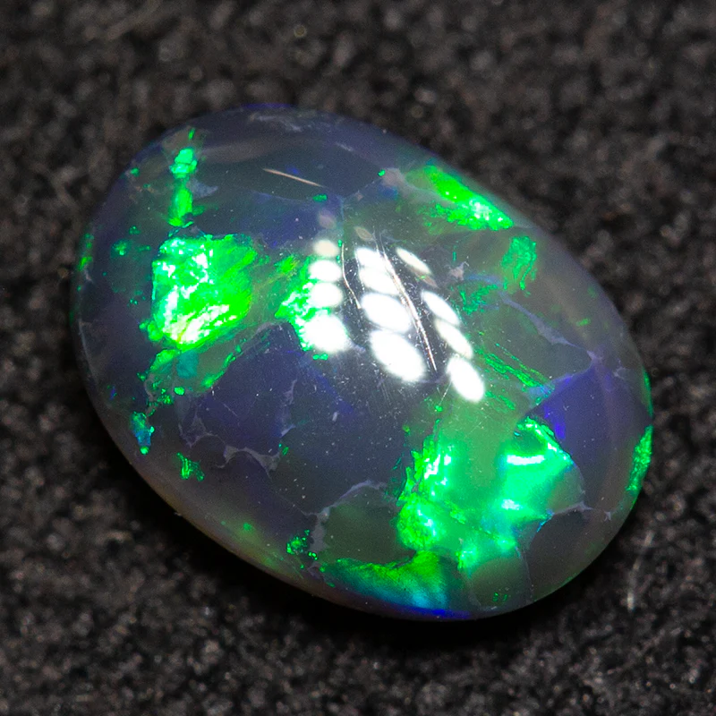 0.46 ct black opal 6.6x4.8x2.3mm