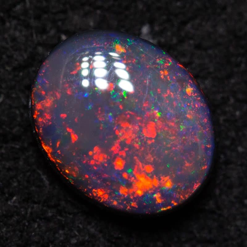 0.51ct black opal 6x5x2.8mm
