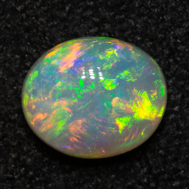 0.53 ct crystal opal 5.9x4.9x3mm