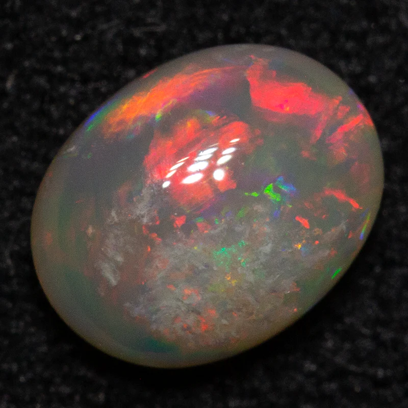 0.53 ct crystal opal 6.3x4.9x2.8mm