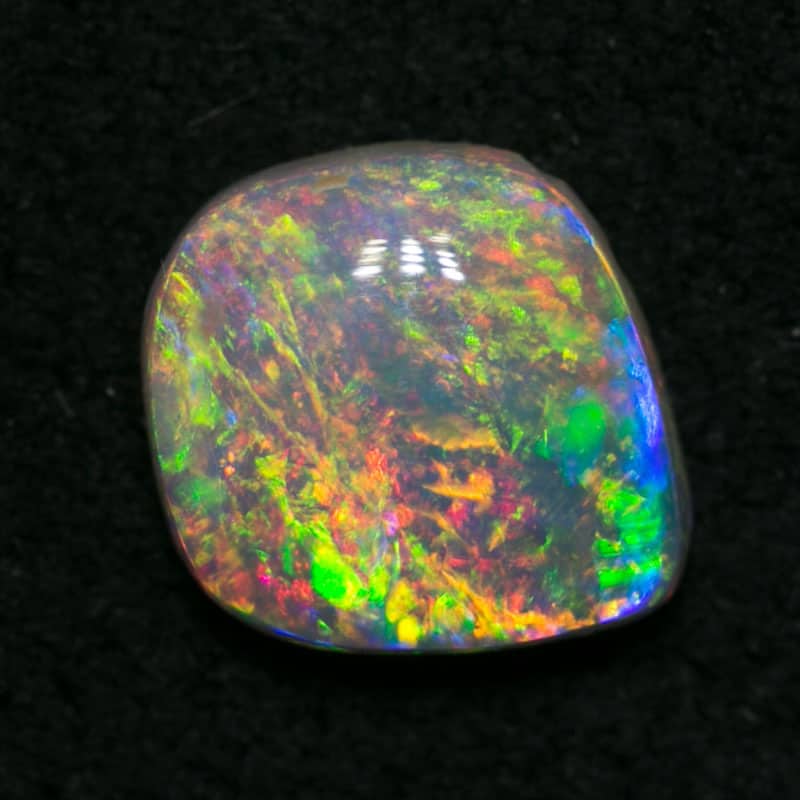 0.53 ct crystal opal 7x6x2mm