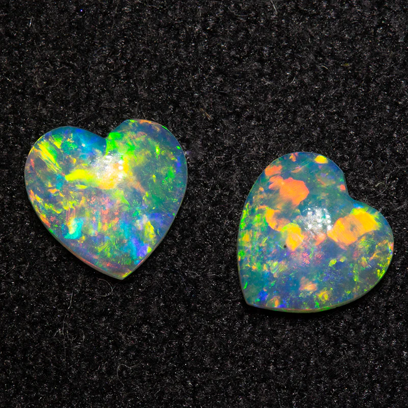0.55 ct crystal opal heart pair 5.2x5.1x1.7mm