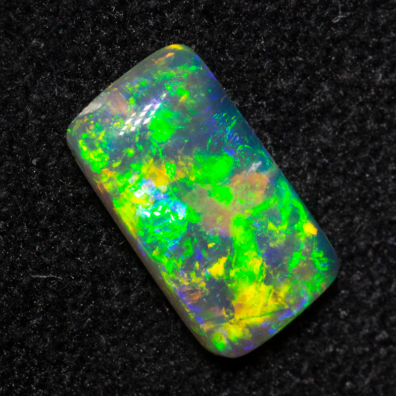 0.57 ct crystal opal 7.6x4.1x2.2mm