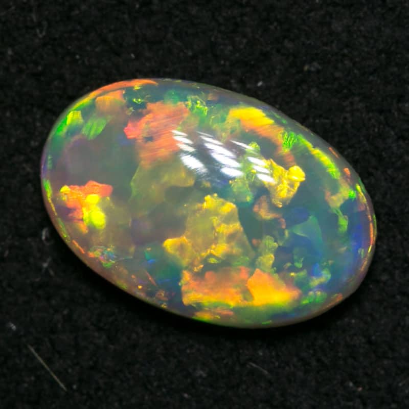 0.58 ct crystal opal 7.5x5x2mm