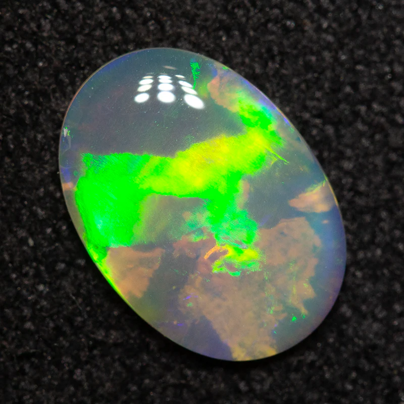 0.58 ct crystal opal 8.5x6.1x1.7mm