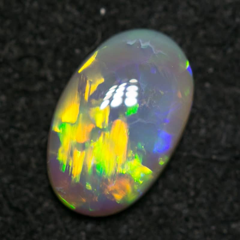 0.59 ct crystal opal 7x4.5x2mm