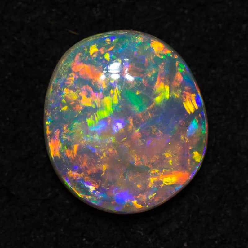 0.61 ct crystal opal 6.8x6.1x2.2mm