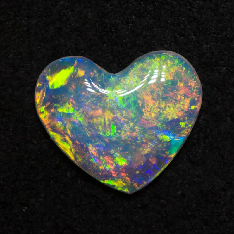 0.64 ct crystal opal heart 8.4x7x1.8mm
