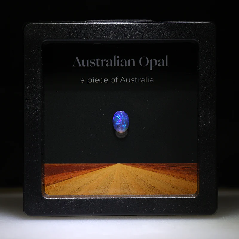 0.68 ct crystal opal treasure box