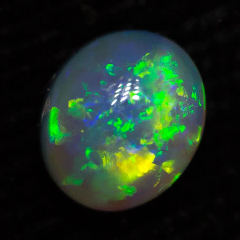 0.68 ct gem crystal opal 6.1x5.2x3.4mm