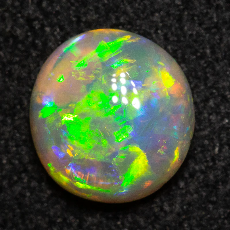 0.69 ct crystal opal 6.3x6x2.9mm