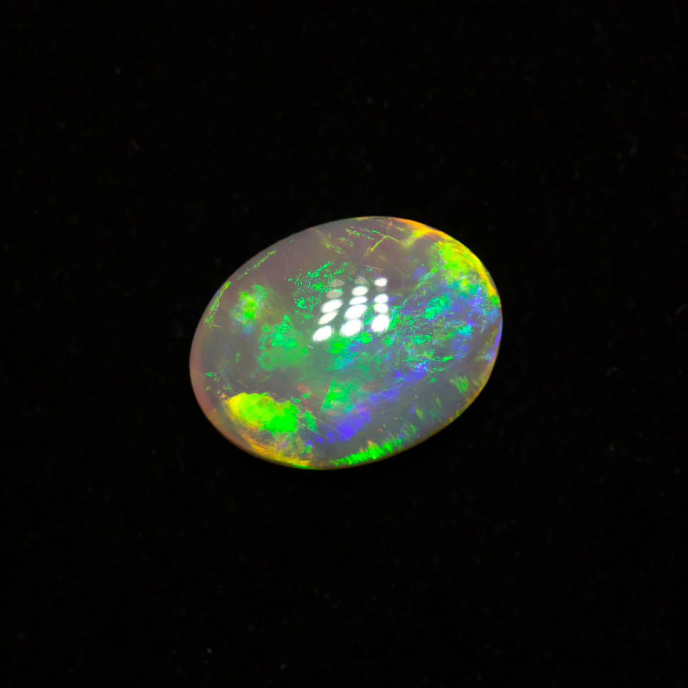 0.72 ct crystal opal 7.9x6x2.4mm - Image 2