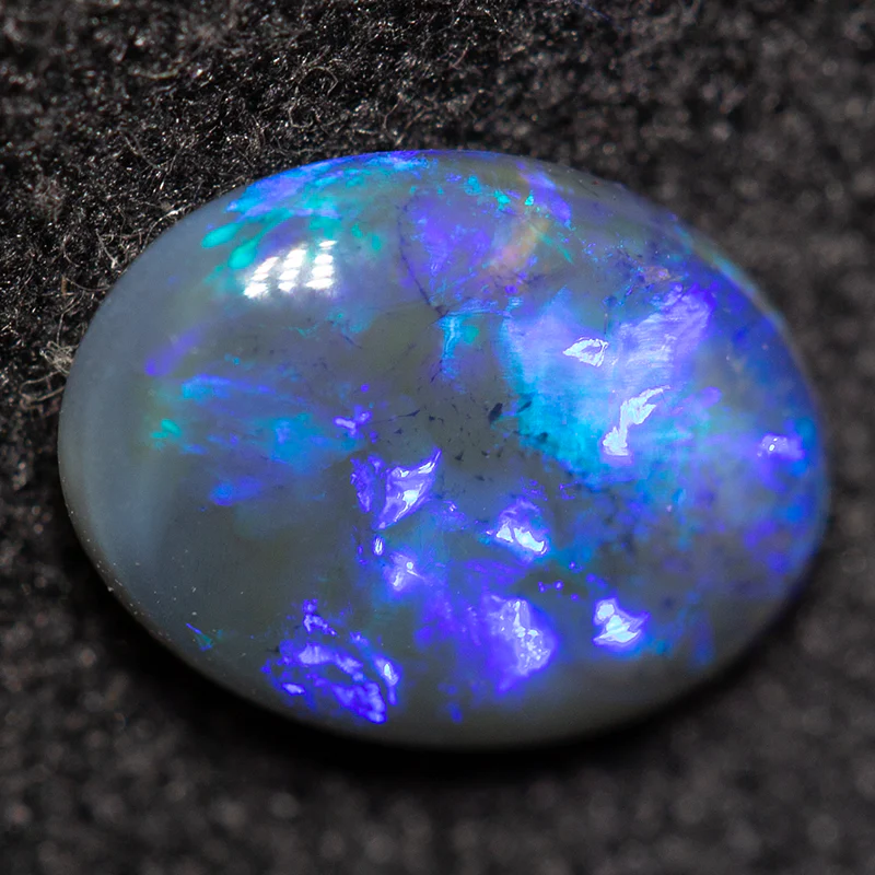 0.73 ct black opal 7.8x6x3.8mm