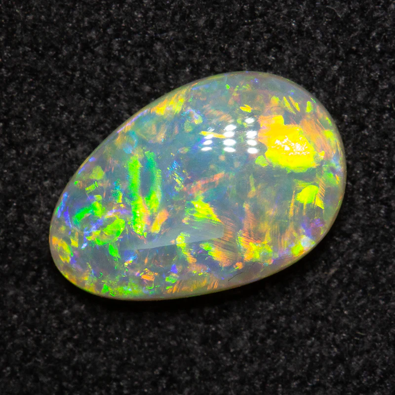 0.73 ct crystal opal 8.6x5.8x2.5mm