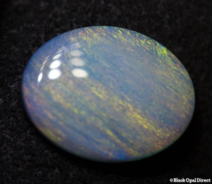 0.78 ct light opal 9x7x2mm