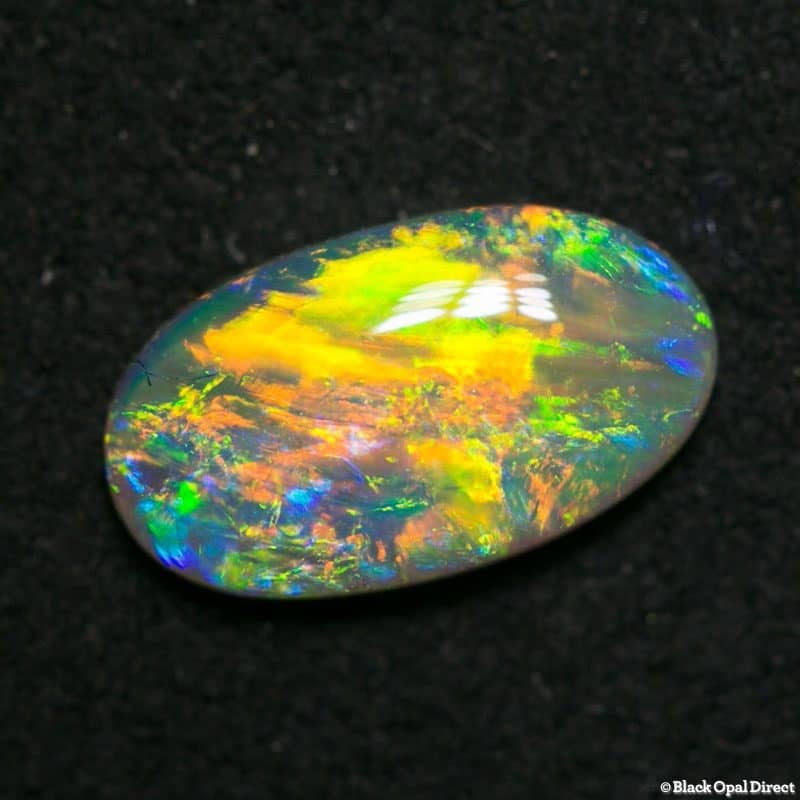 0.80 ct crystal opal 10x5.5x2mm