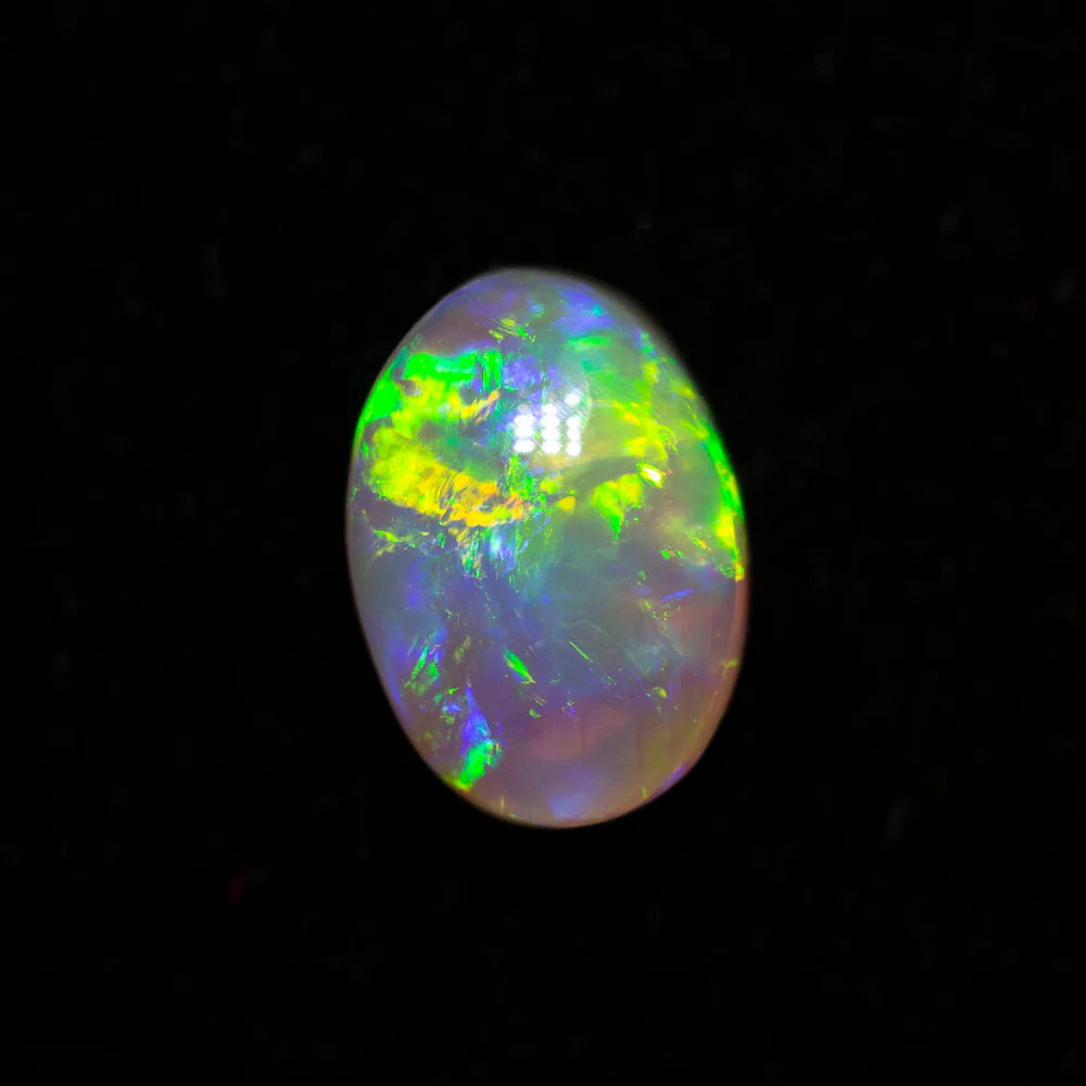 0.83 ct crystal opal 7.1x5.1x3.6mm