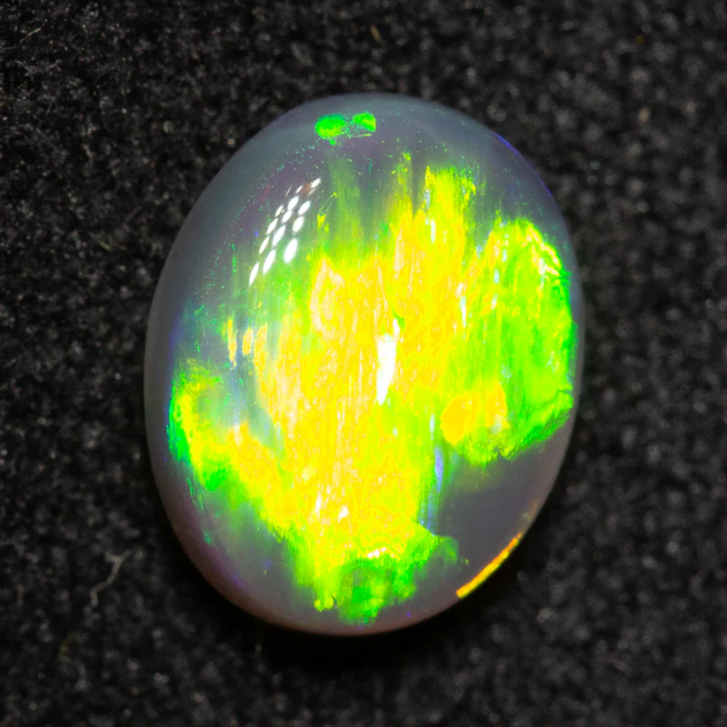 0.84 ct crystal opal 7.4x6x3.1mm