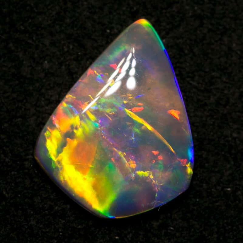 0.88 ct crystal opal 10x8x2mm