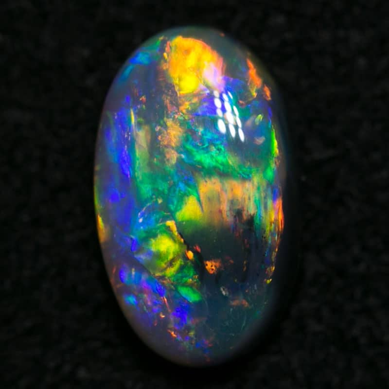0.88 ct dark opal 8x5x3mm