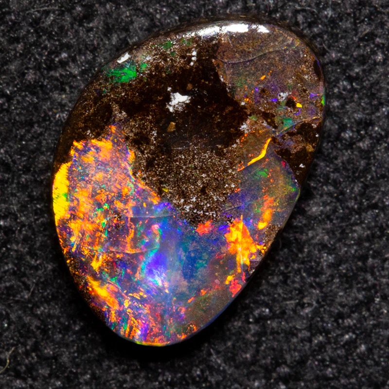 0.89 ct boulder opal 7.8x5.4x1.9mm