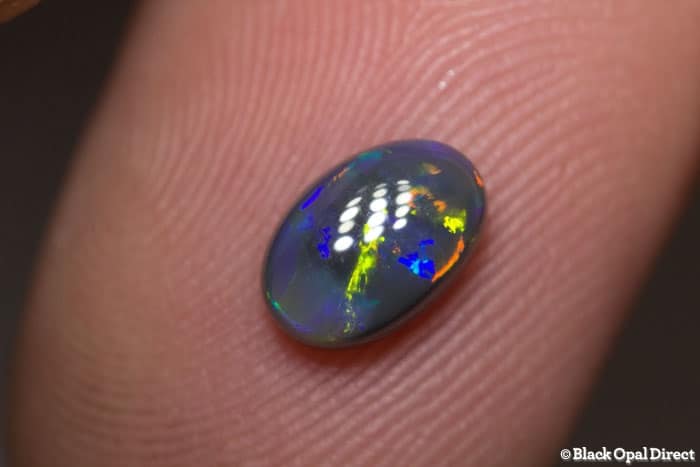 0.92 ct back opal 8x5x3mm