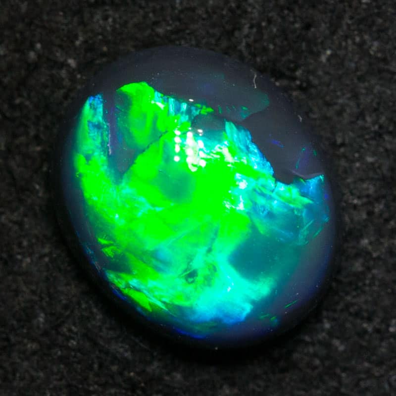 0.92 ct black opal 7.2x6x3.4mm