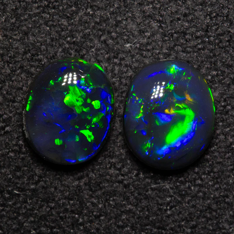 0.95 ct black opal pair 6x5x2.5mm