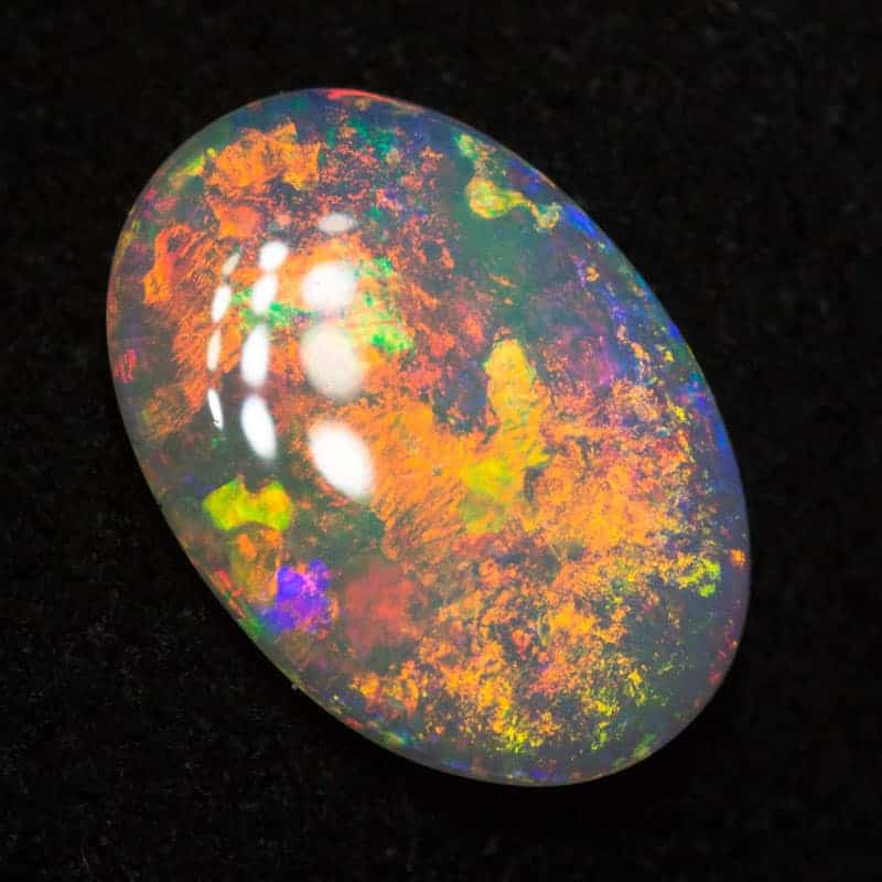 0.95 ct crystal opal 10.3x7.2x1.8mm