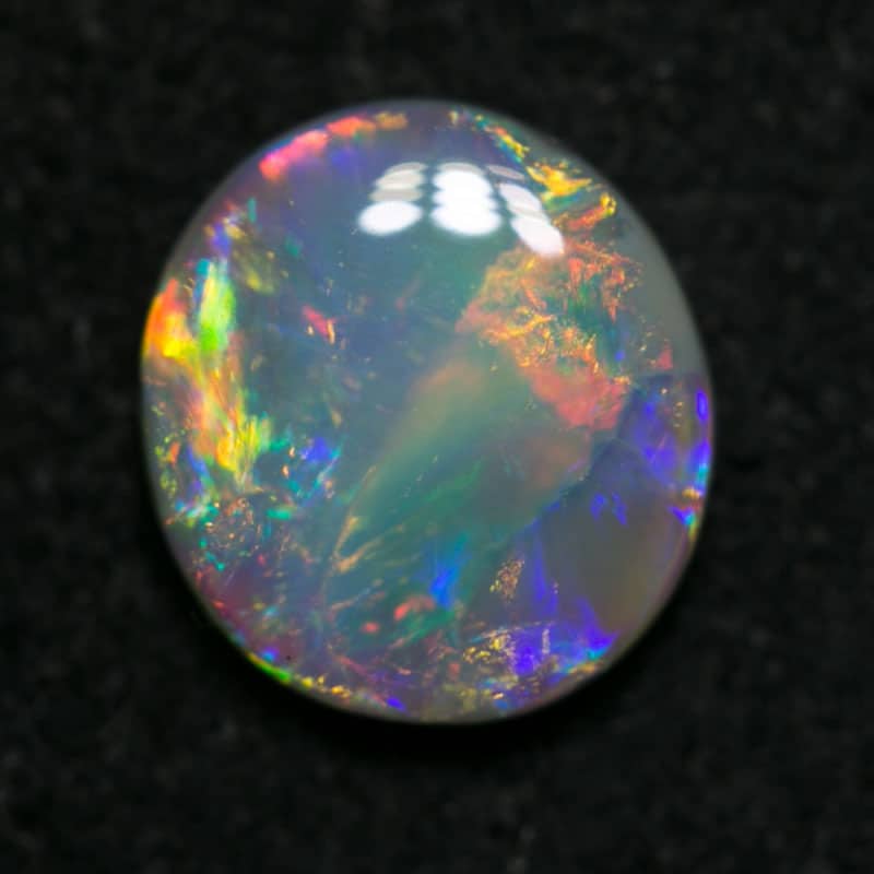 0.97 ct crystal opal 7.5x7x2mm