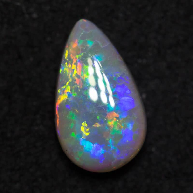 0.99 ct dark opal 9.1x5.3x3.4mm