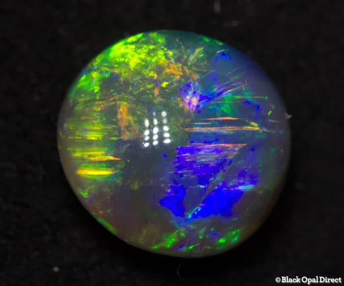 1.00 crystal opal 7x6.5x4mm
